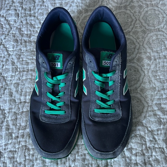 New balance shoes - Picture 4 of 4